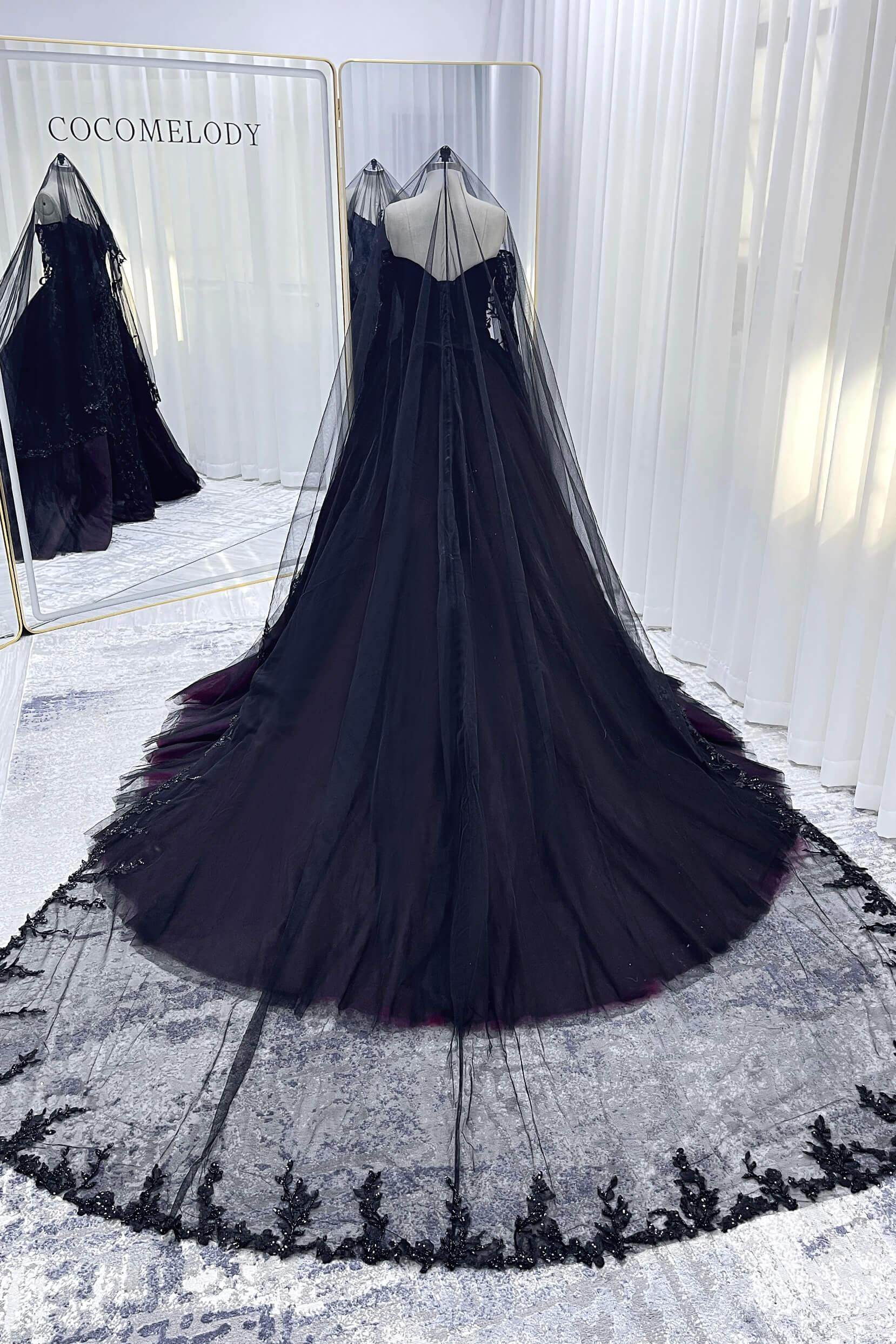 One-tier Lace Edge Tulle Chapel Veils with Appliques Beading CV0396 - COCOMELODY